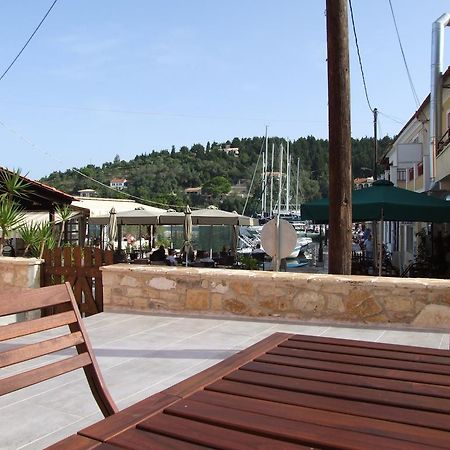 Lovely Lakka  Exterior photo